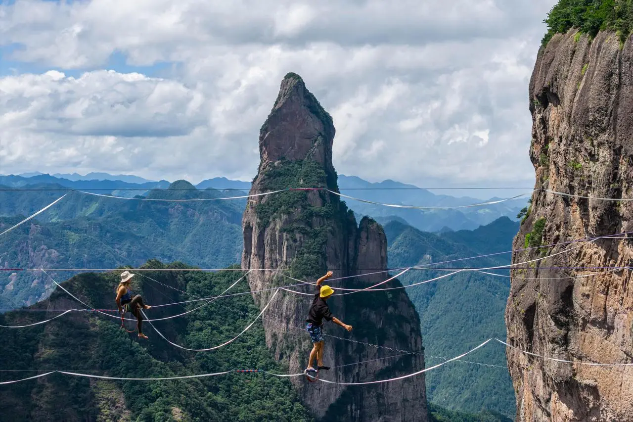 事业发展中, 的博弈, 花式赛赛场 事业发展中, 的博弈, 花式赛赛场
