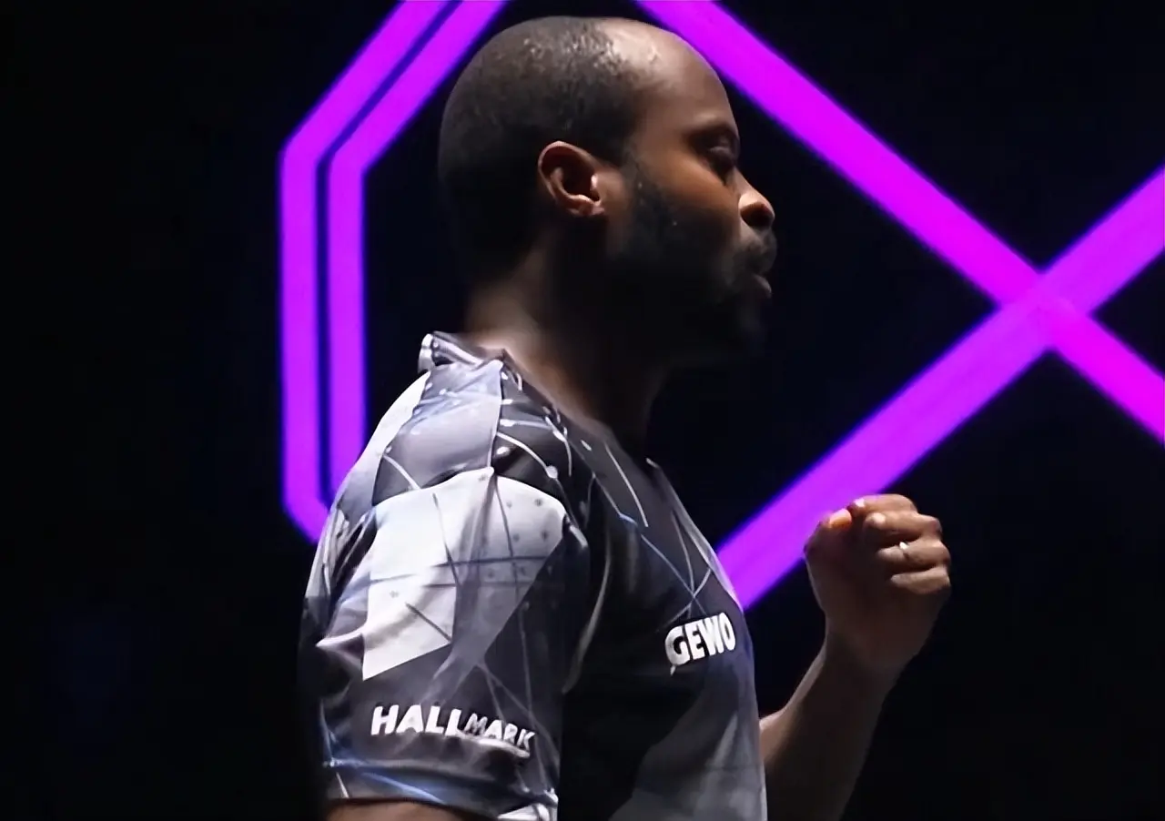 黄友政还是 黄友政还是